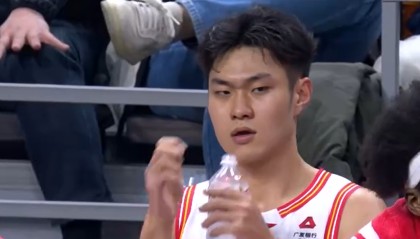 华体会登录入口-深圳队锋线小将感恩杜锋：杜导水平CBA顶尖，教练会了我很多